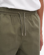 Short en sergé bio olive poussière